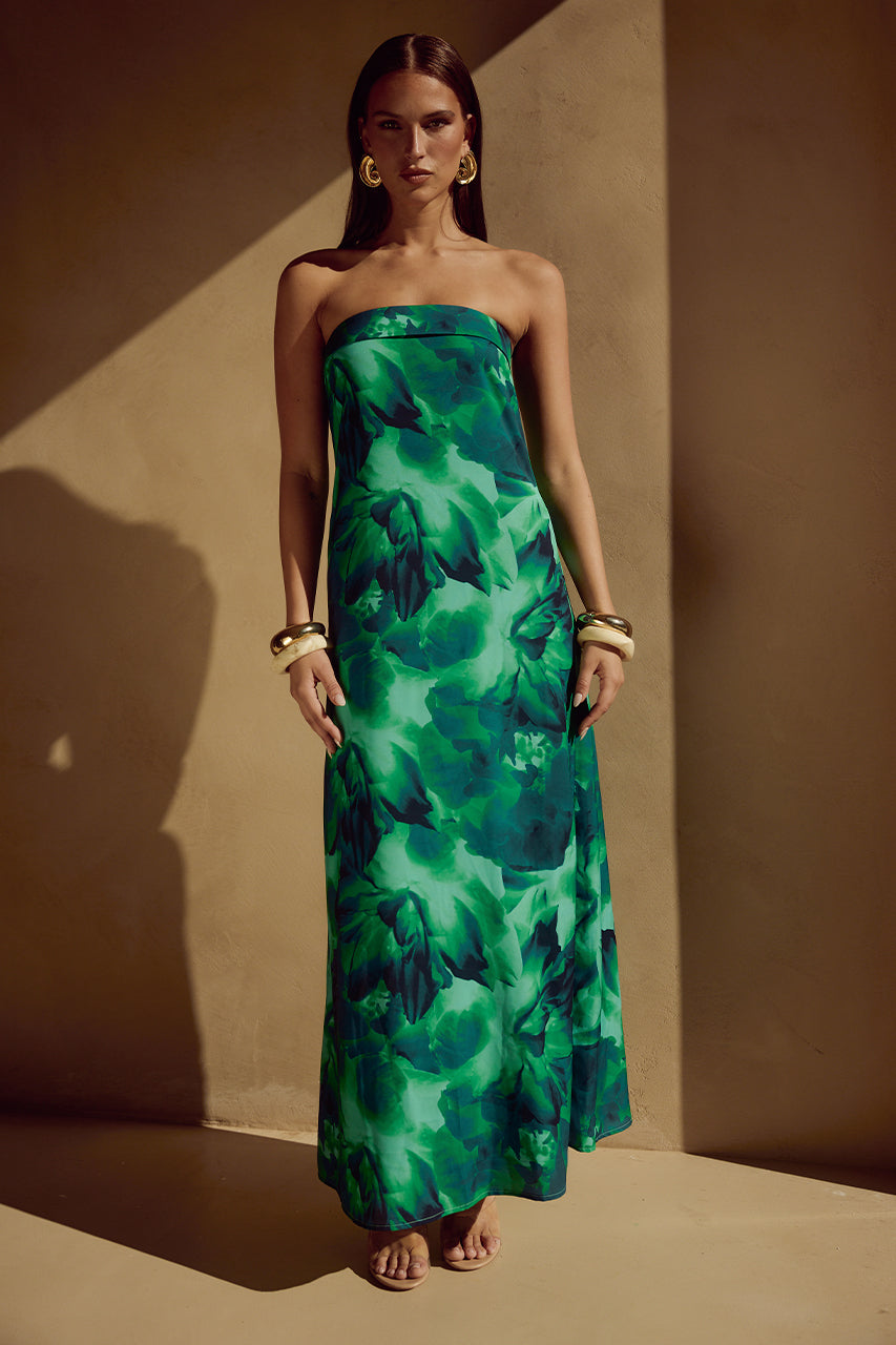 ALBA MAXI DRESS - CALISTA GREEN - 240717_RUNAWAY_ARIANE0677