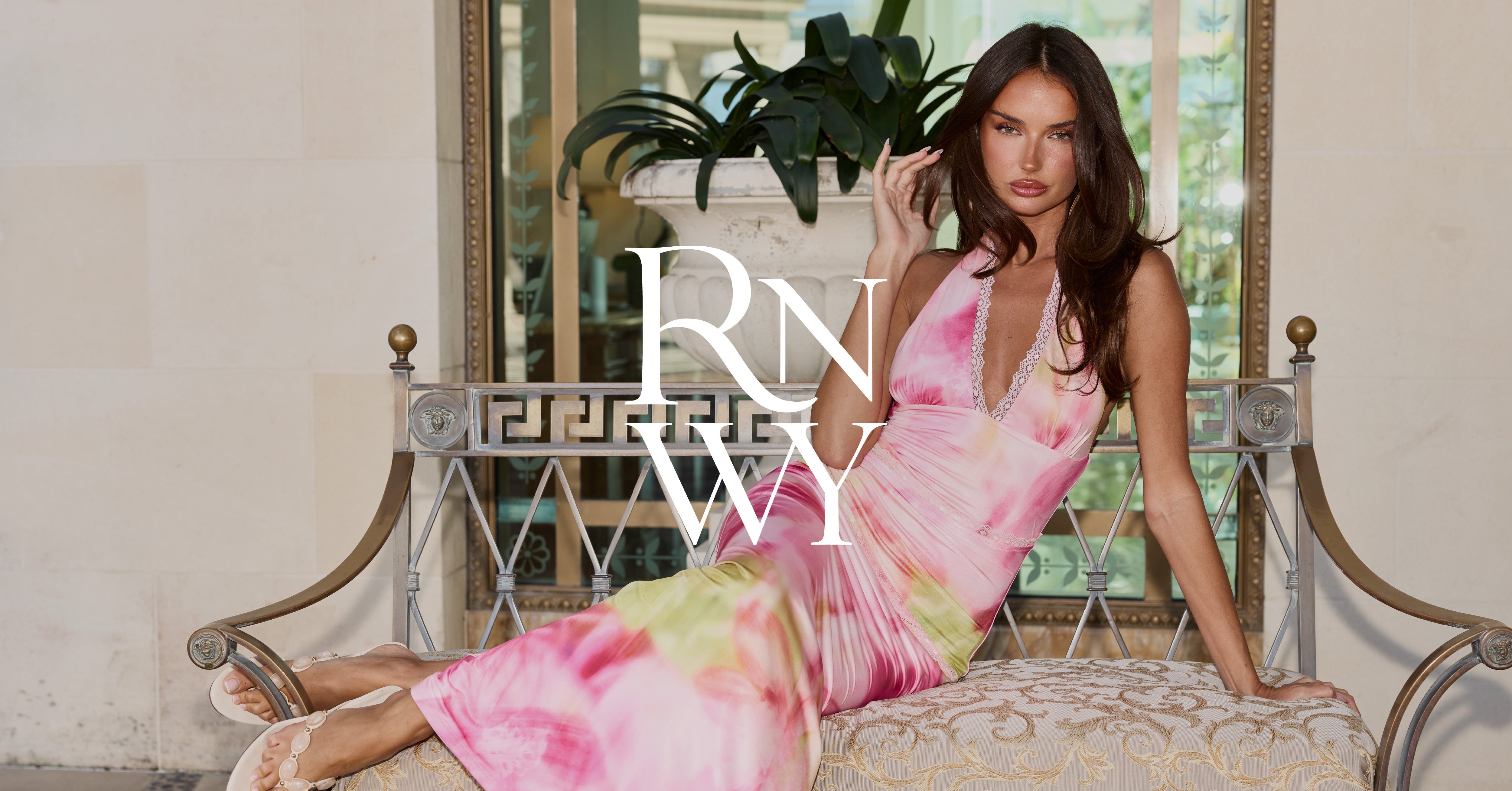 The picture runawaythelabel.com shows when its homepage is shared