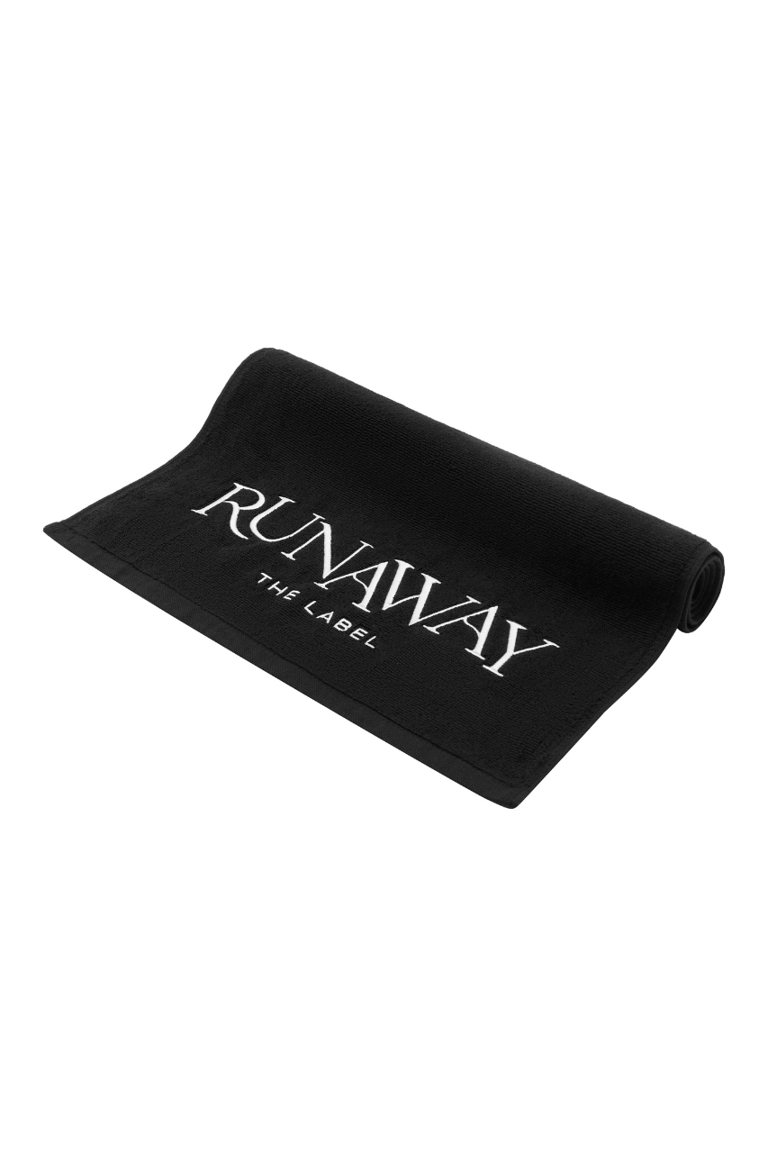 EMBROIDERED GYM TOWEL - BLACK O S - 5_ed23b643-eba2-4df5-ba6b-09b4fec06f79