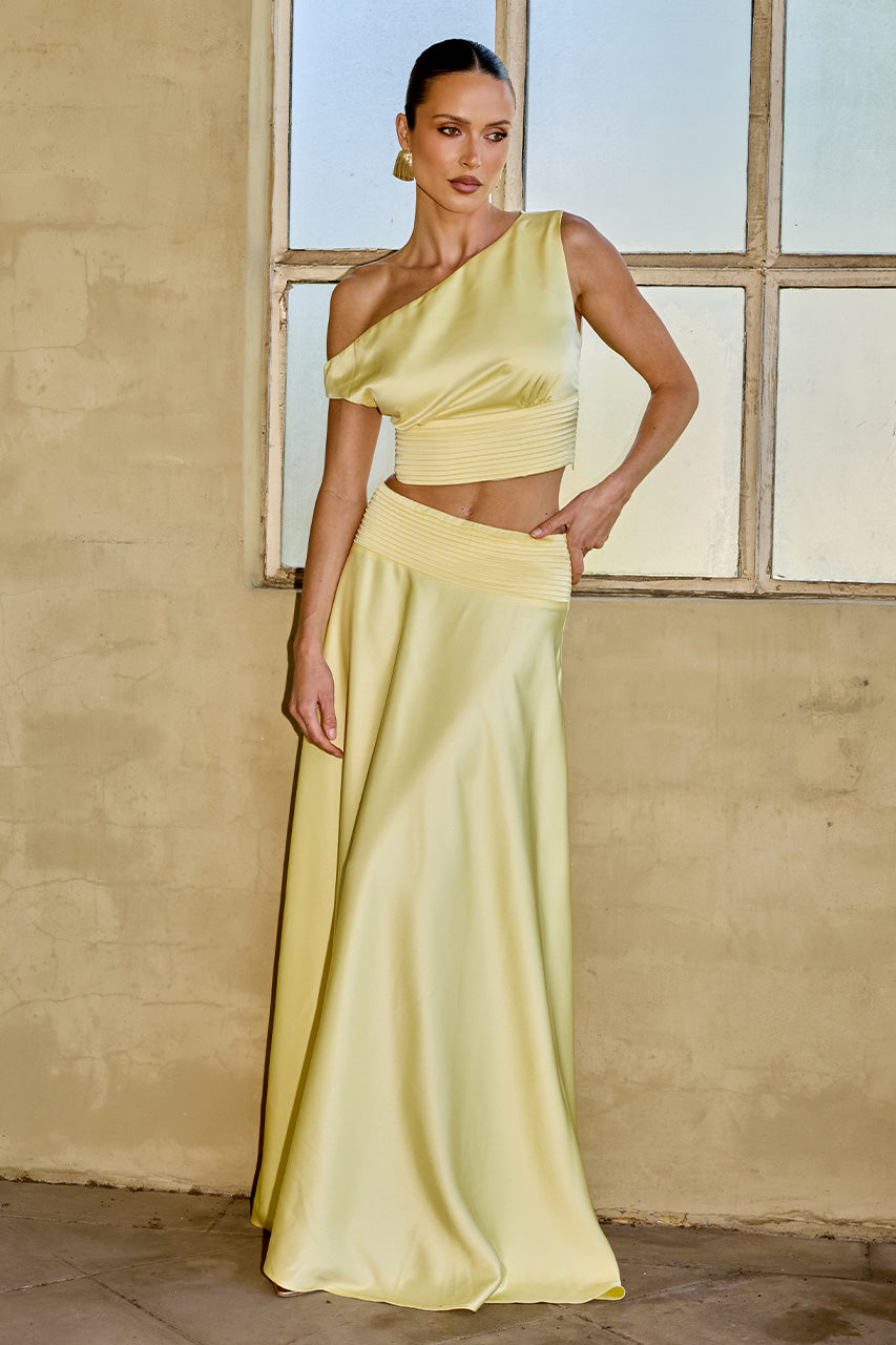 AMADINE OFF SHOULDER CROP TOP - LEMON