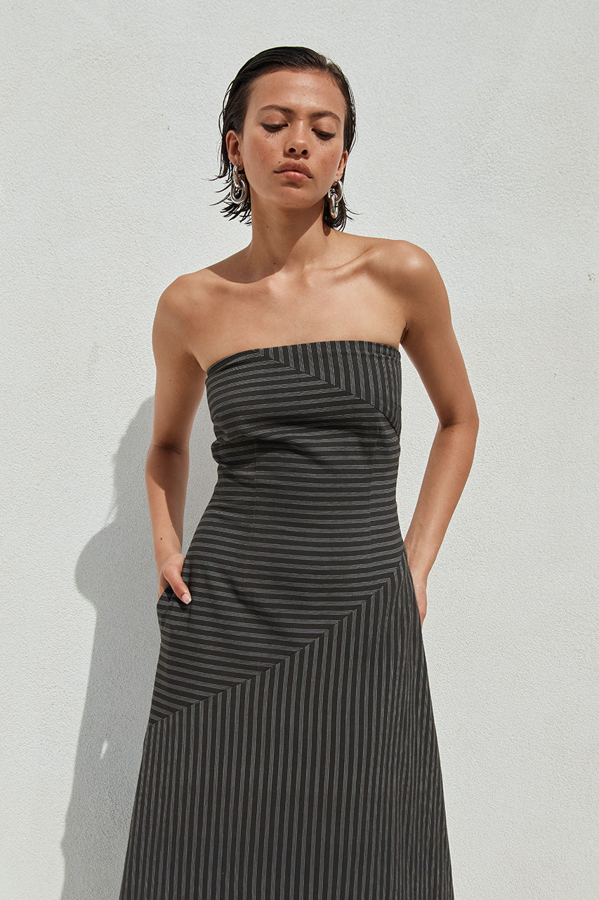 AUREA MAXI DRESS - BLACK PINSTRIPE - AUREAMAXIDRESSBLACKPINSTRIPE_4