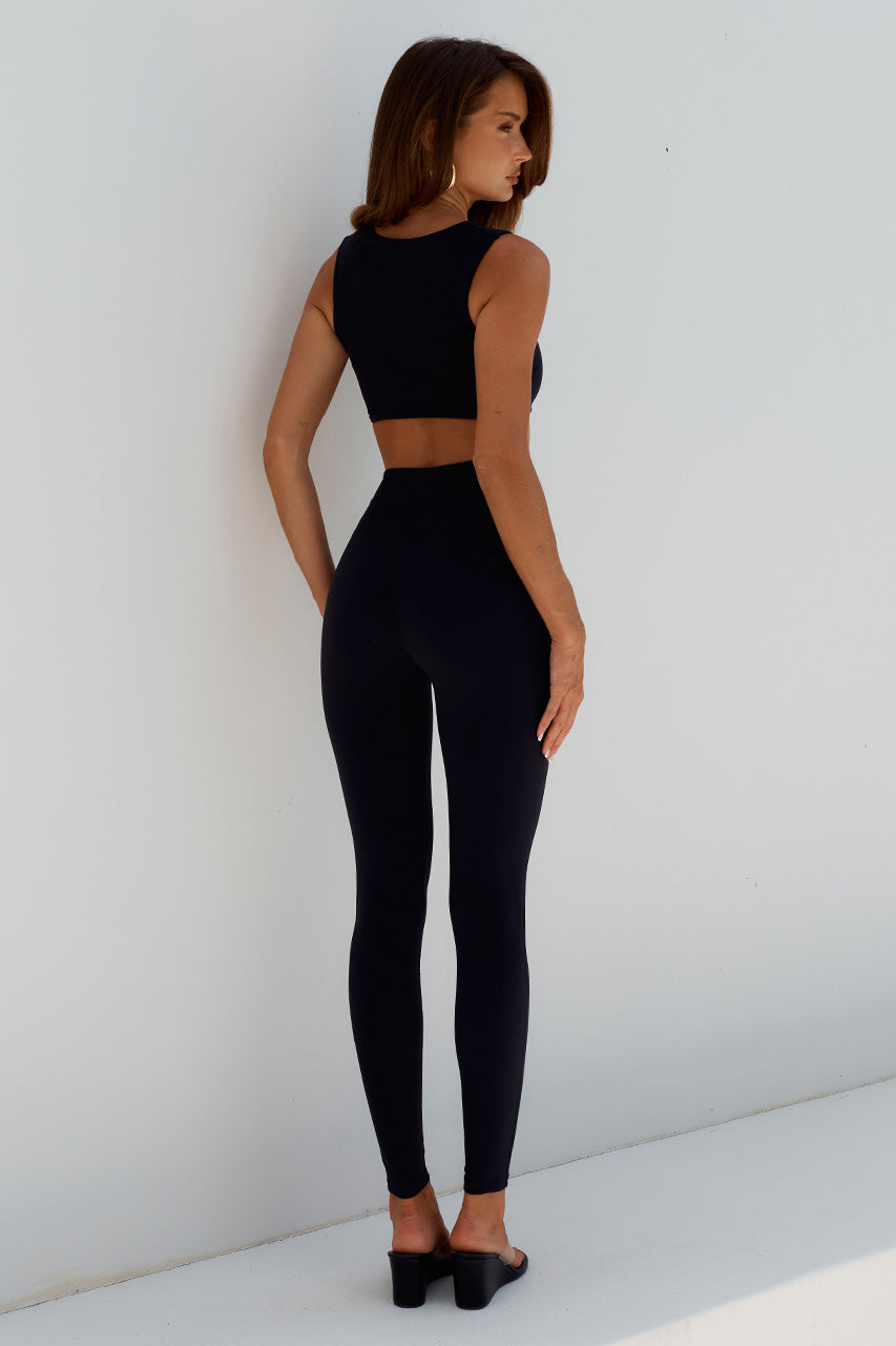 CHLOE SQUARE NECK CROP TOP - BLACK