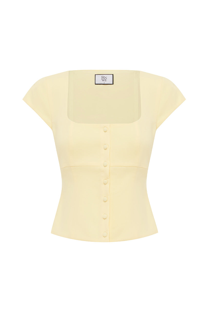 HAMPTON SCOOP BUTTON DOWN TOP - BUTTER