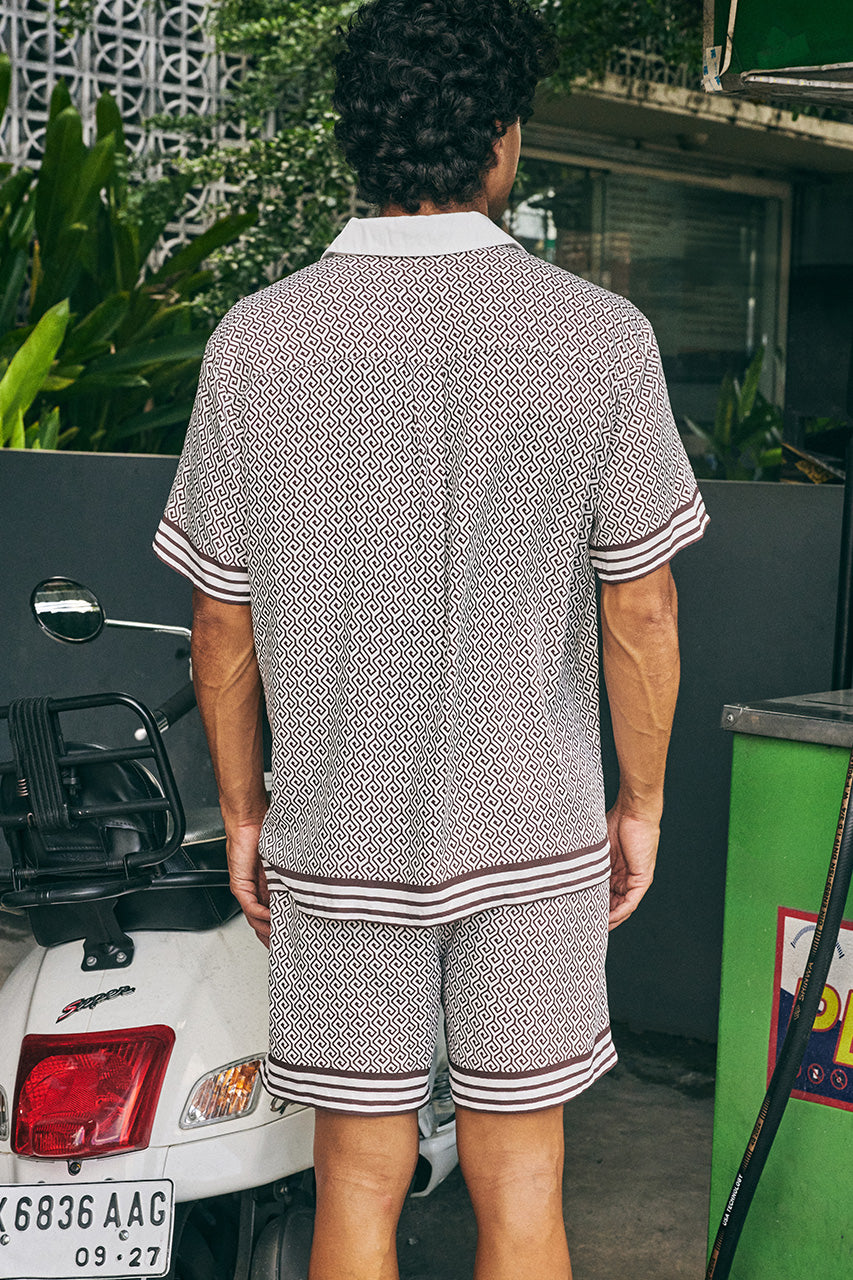 HENRY SHORT SLEEVE SHIRT - CHOCOLATE GEO