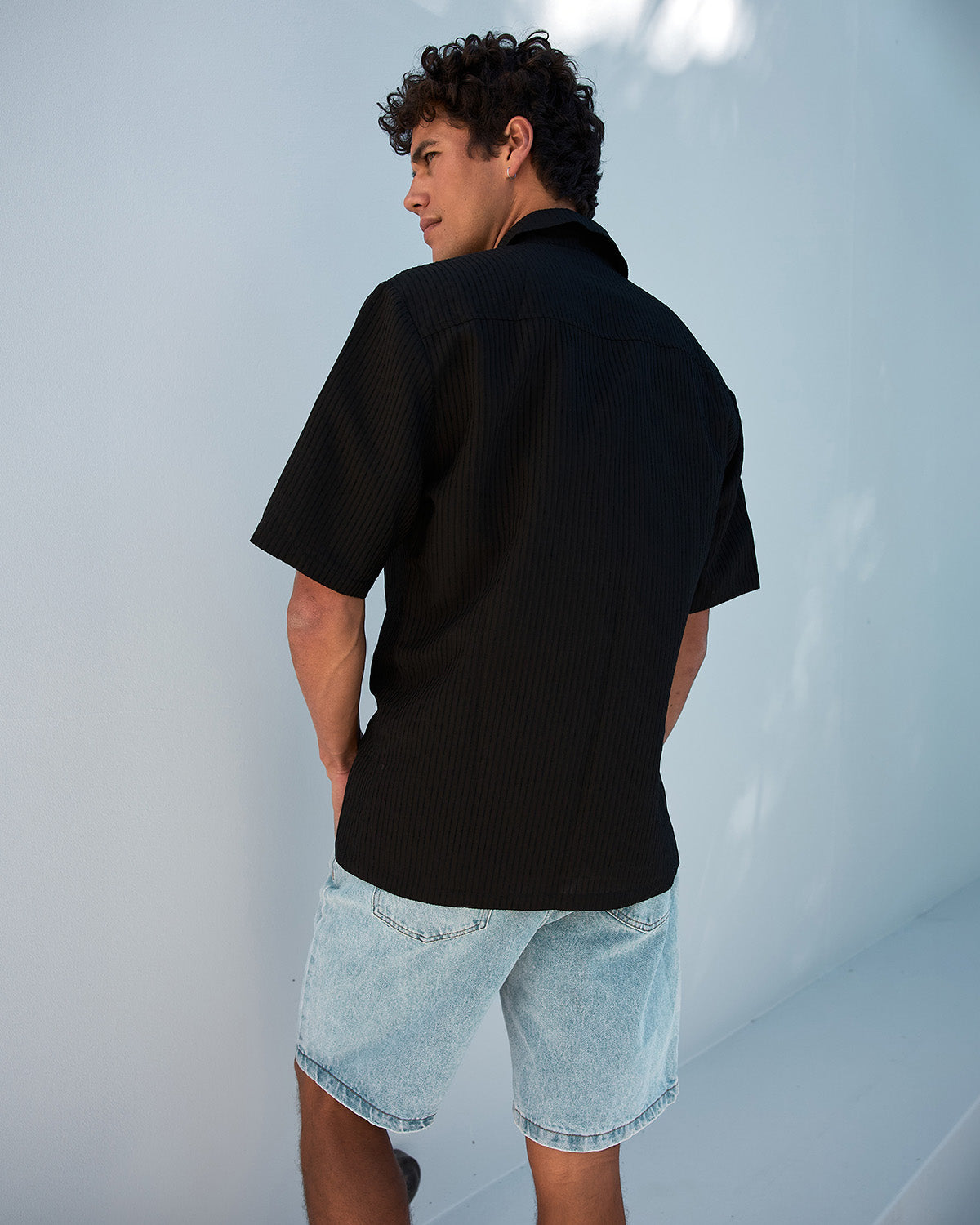 LASZLO DOUBLE BREASTED SHIRT - BLACK