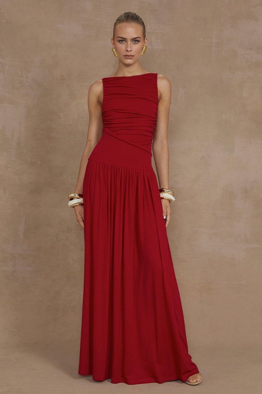 NALLA MAXI DRESS - CHERRY XXL - MADDY_POLLARD_RUNAWAY-200