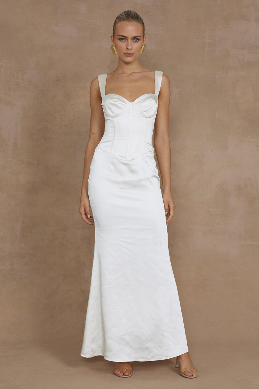 OURA MAXI DRESS - IVORY XL - MADDY_POLLARD_RUNAWAY-218