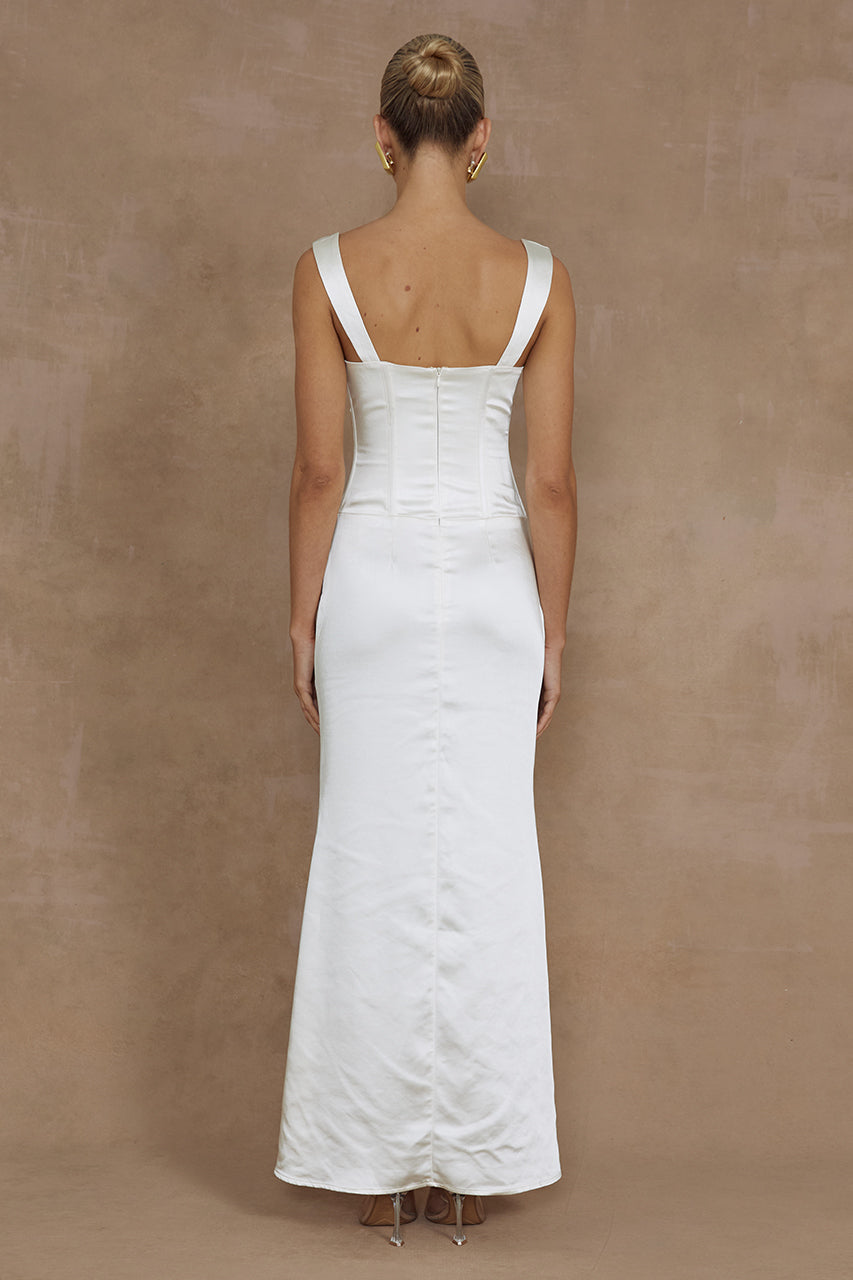 OURA MAXI DRESS - IVORY - MADDY_POLLARD_RUNAWAY-221