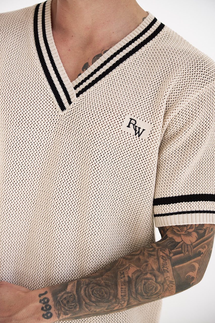 MAKKA V-NECK SHORT SLEEVE KNIT TOP - SAND