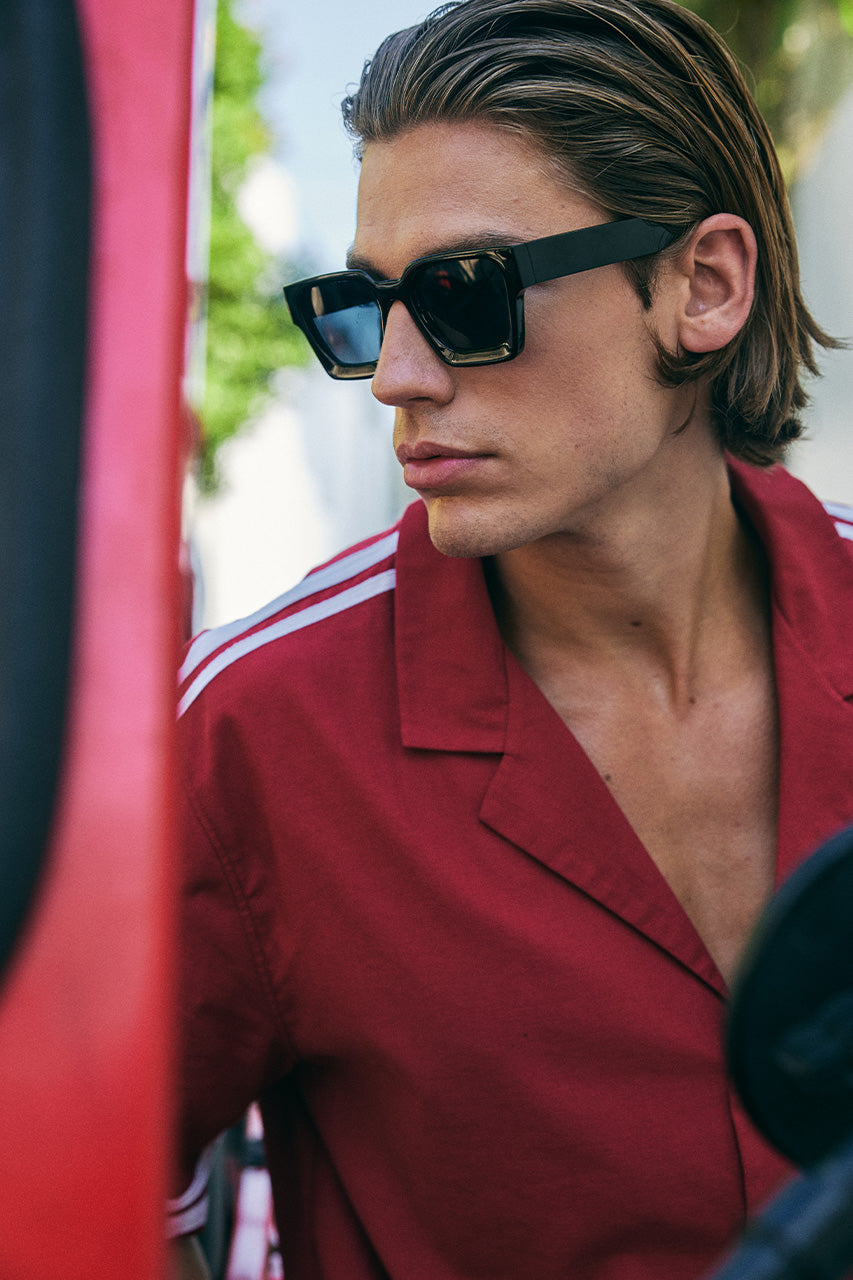 NEGRONI GRAPHIC SHORT - RED/WHITE