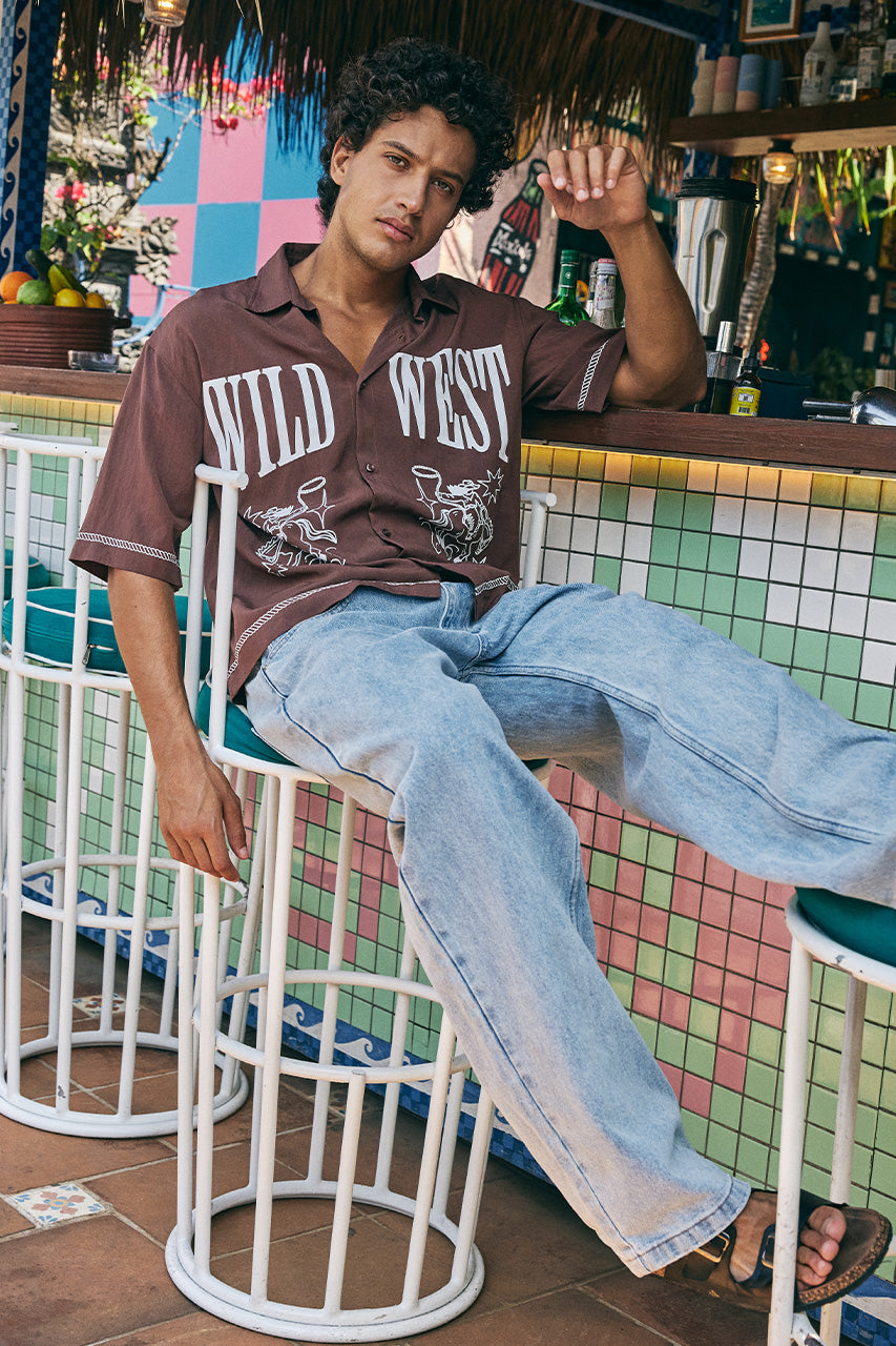 TEXAS WILD WEST SHORT SLEEVE SHIRT - CHOCOLATE