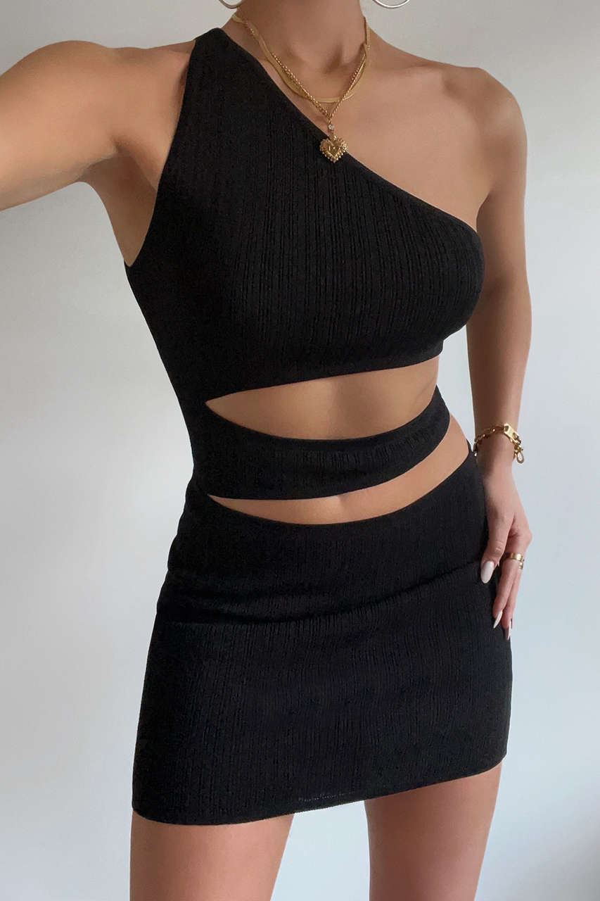Sonoma One Shoulder Dress - Black - WEBRESIZED2_7a73cd8b-f561-4d13-8381-d5c99bf9387c